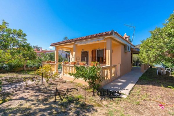 casa indipendente in vendita a Budoni