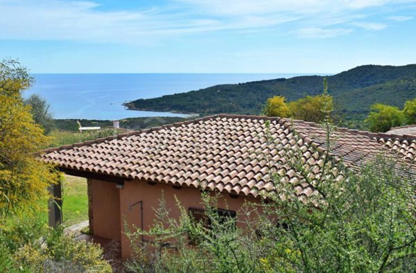 casa indipendente in vendita a San Teodoro(SS) in zona Costa Caddu