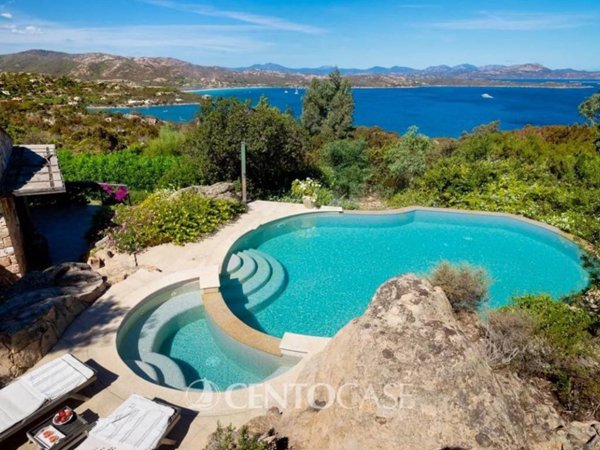 casa indipendente in vendita a San Teodoro(SS)