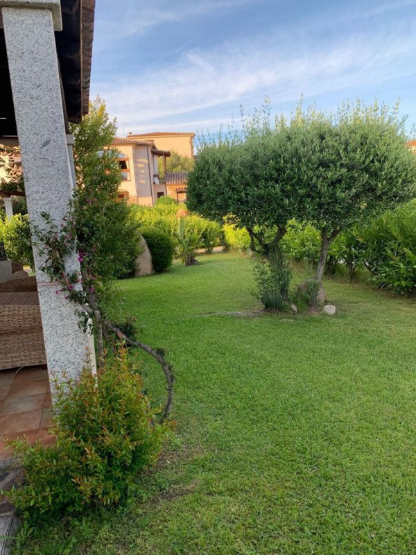 casa indipendente in vendita a San Teodoro(SS) in zona Monte Petrosu