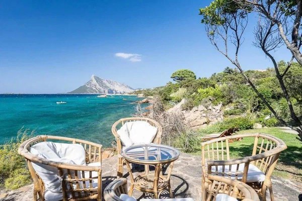 casa indipendente in vendita a San Teodoro(SS) in zona Monte Petrosu