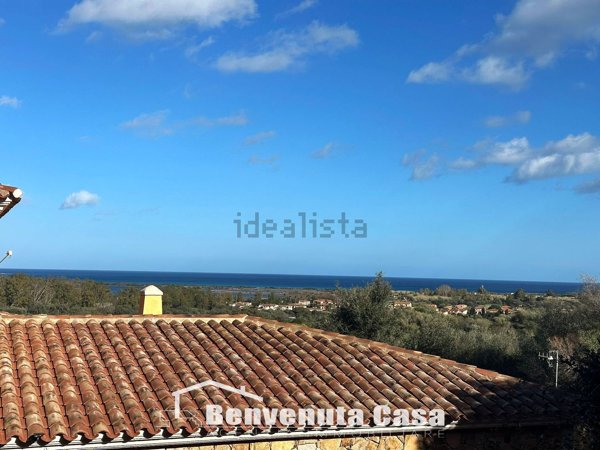 appartamento in vendita a San Teodoro(SS) in zona Suaredda / La Traversa