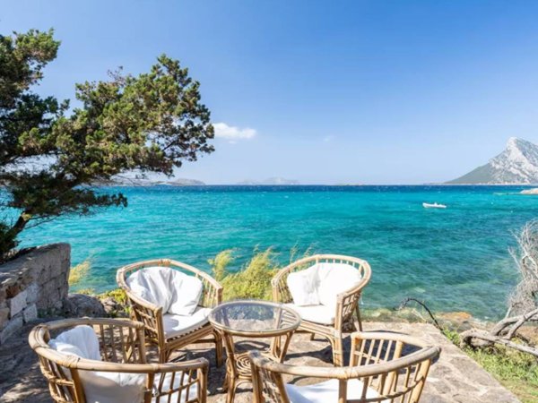 casa indipendente in vendita a San Teodoro(SS) in zona Monte Petrosu