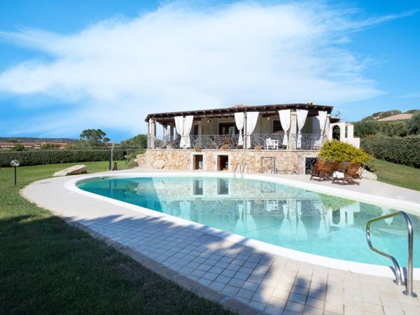 casa indipendente in vendita a San Teodoro(SS) in zona Capo Coda Cavallo