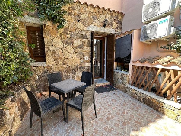 casa indipendente in vendita a San Teodoro(SS)