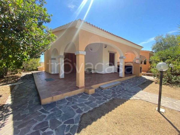 casa indipendente in vendita a San Teodoro(SS) in zona Suaredda / La Traversa