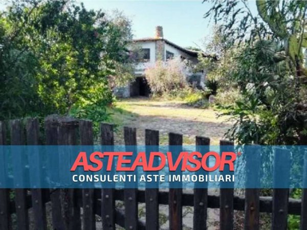 casa indipendente in vendita a San Teodoro(SS) in zona Lu Impostu