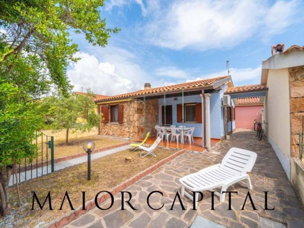 casa indipendente in vendita a San Teodoro(SS)