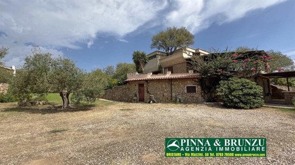 casa indipendente in vendita a San Teodoro(SS) in zona La Cinta