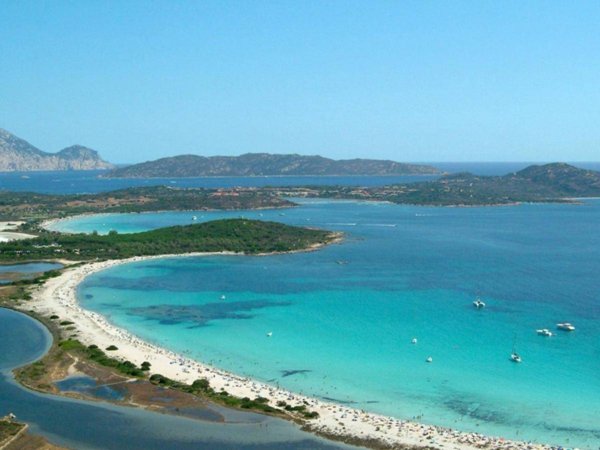 casa indipendente in vendita a San Teodoro(SS) in zona Lu Impostu