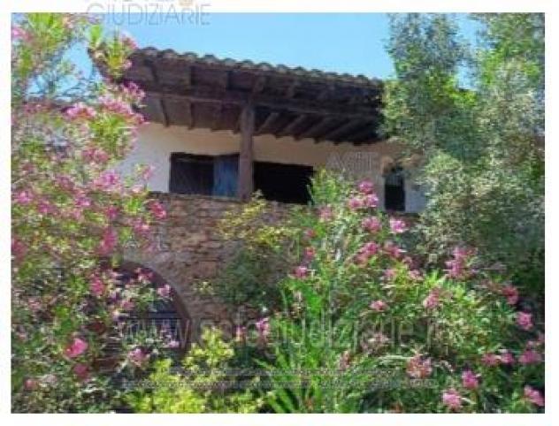 casa indipendente in vendita a San Teodoro(SS) in zona Lu Impostu