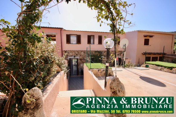 casa indipendente in vendita a San Teodoro(SS) in zona Lu Fraili