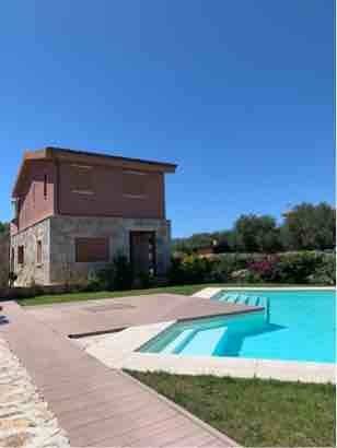 casa indipendente in vendita a San Teodoro(SS) in zona La Cinta