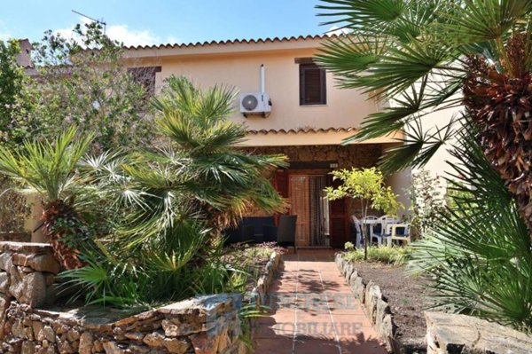 casa indipendente in vendita a San Teodoro(SS) in zona San Teodoro centro