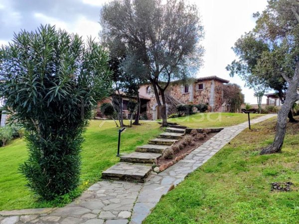 casa indipendente in vendita a San Teodoro(SS)