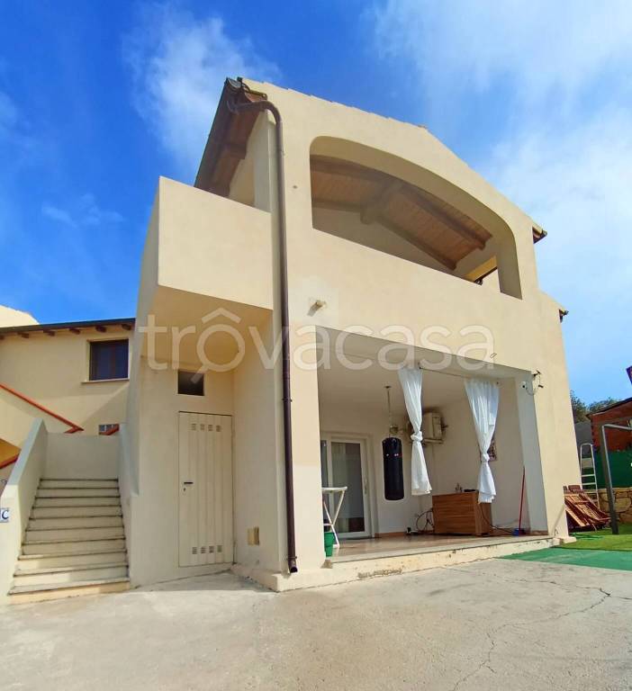 casa indipendente in vendita a San Teodoro(SS) in zona Nuragheddu