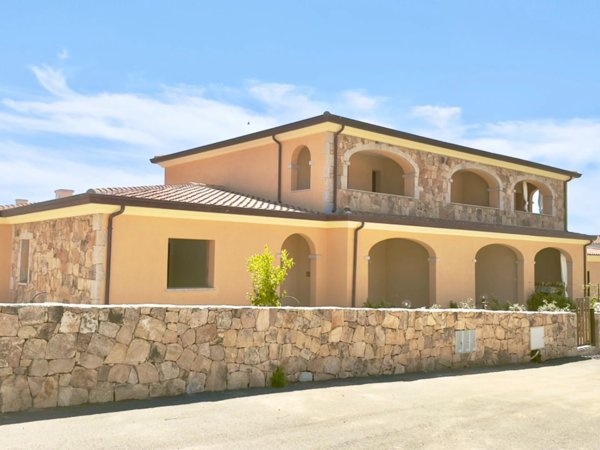 casa indipendente in vendita a San Teodoro(SS) in zona Monte Petrosu