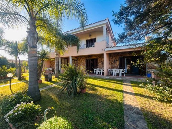 appartamento in vendita a San Teodoro(SS) in zona La Cinta