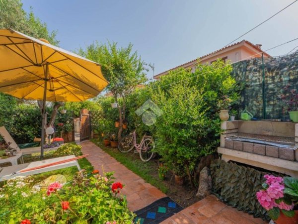 casa indipendente in vendita a San Teodoro(SS) in zona San Teodoro centro