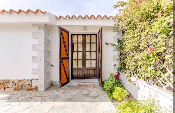 casa indipendente in vendita a San Teodoro(SS)