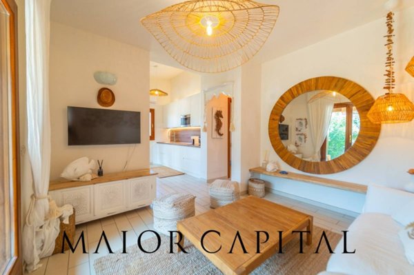 casa indipendente in vendita a San Teodoro(SS) in zona La Cinta