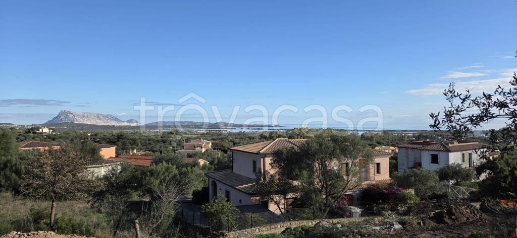 casa indipendente in vendita a San Teodoro(SS) in zona Suaredda / La Traversa