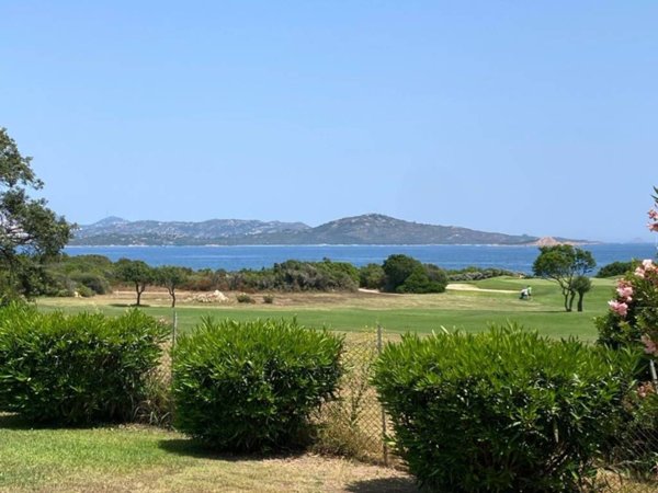 casa indipendente in vendita a San Teodoro(SS)