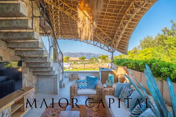 casa indipendente in vendita a San Teodoro(SS) in zona Monte Petrosu