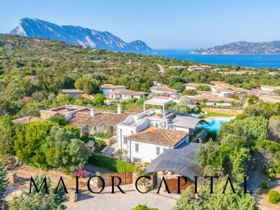 casa indipendente in vendita a San Teodoro(SS) in zona Monte Petrosu