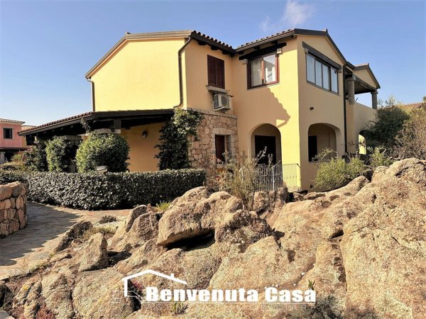 appartamento in vendita a San Teodoro(SS) in zona Monte Petrosu