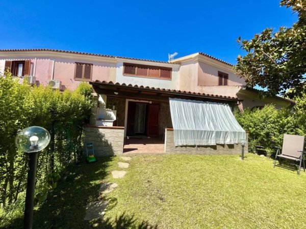 appartamento in vendita a San Teodoro(SS) in zona La Cinta