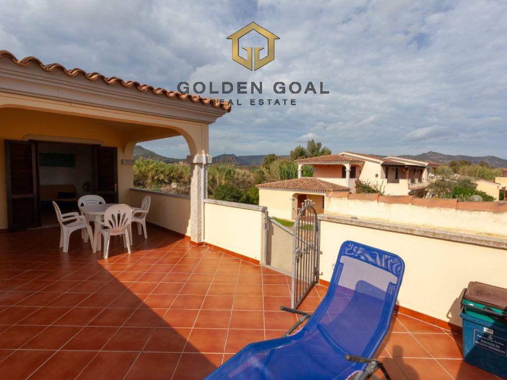 casa indipendente in vendita a San Teodoro(SS) in zona La Cinta