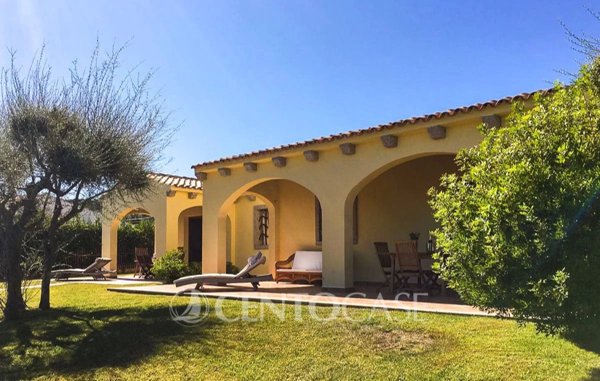casa indipendente in vendita a San Teodoro(SS) in zona Costa Caddu