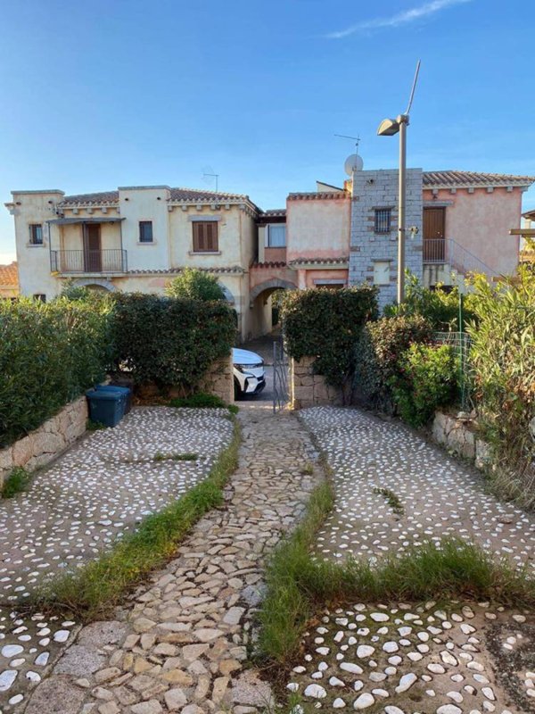 casa indipendente in vendita a San Teodoro(SS)