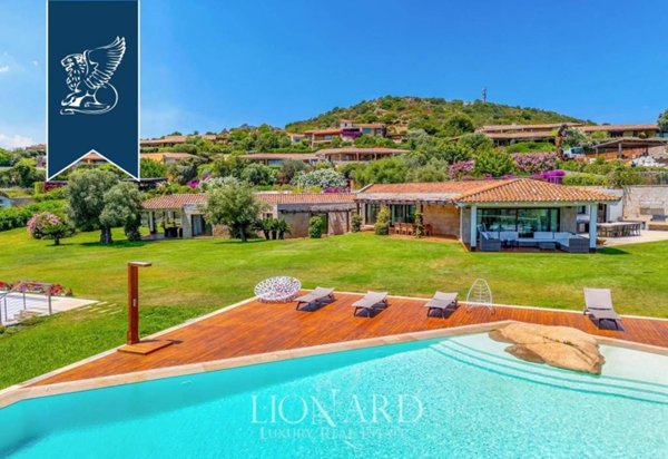 casa indipendente in vendita a San Teodoro(SS)