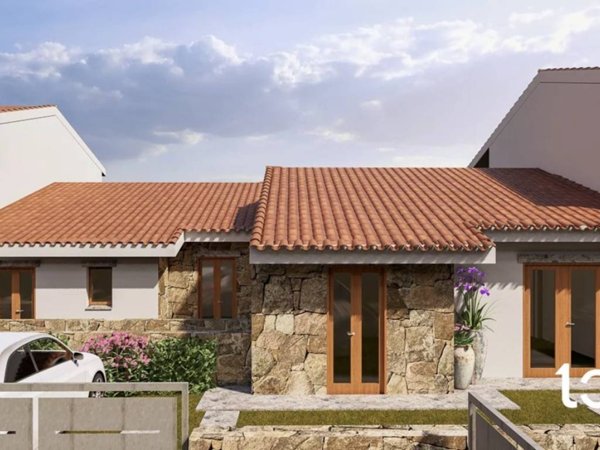 casa indipendente in vendita a San Teodoro(SS) in zona Lu Impostu