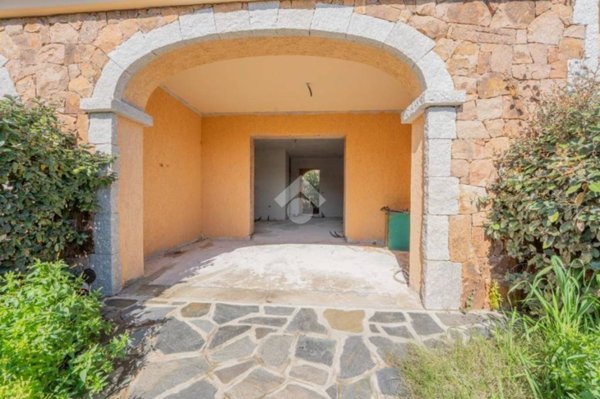 casa indipendente in vendita a San Teodoro(SS) in zona La Cinta