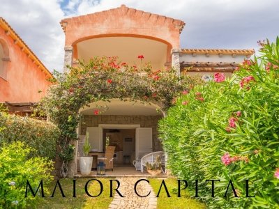 casa indipendente in vendita a San Teodoro(SS) in zona Lu Fraili