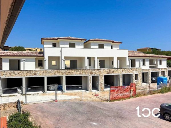 casa indipendente in vendita a San Teodoro(SS) in zona Monte Petrosu