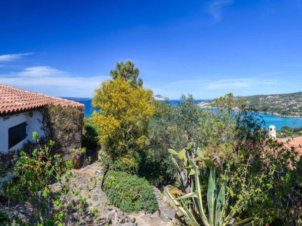 casa indipendente in vendita a San Teodoro(SS)