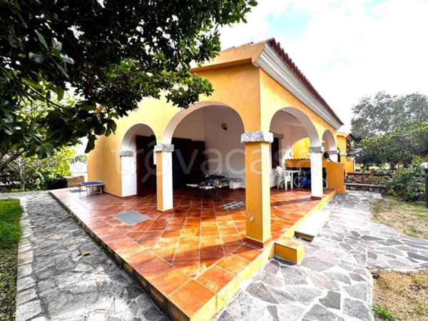 casa indipendente in vendita a San Teodoro(SS) in zona La Cinta