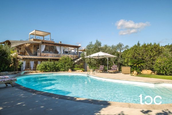 casa indipendente in vendita a San Teodoro(SS)