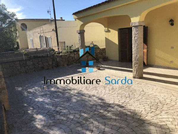 casa indipendente in vendita a San Teodoro(SS) in zona Monte Petrosu