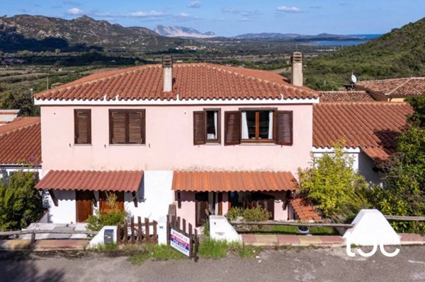 casa indipendente in vendita a San Teodoro(SS) in zona San Teodoro centro