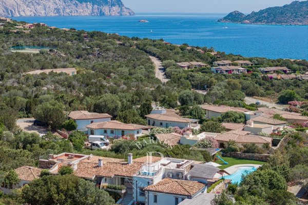 casa indipendente in vendita a San Teodoro(SS)
