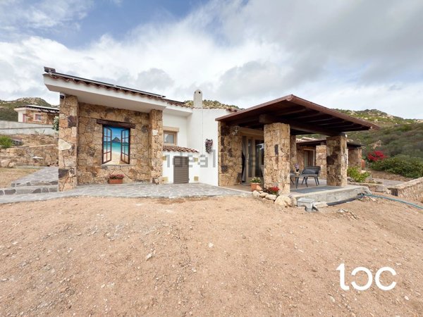 appartamento in vendita a San Teodoro(SS) in zona Monte Petrosu