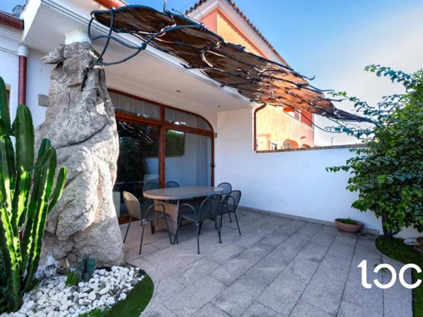 casa indipendente in vendita a San Teodoro(SS) in zona San Teodoro centro