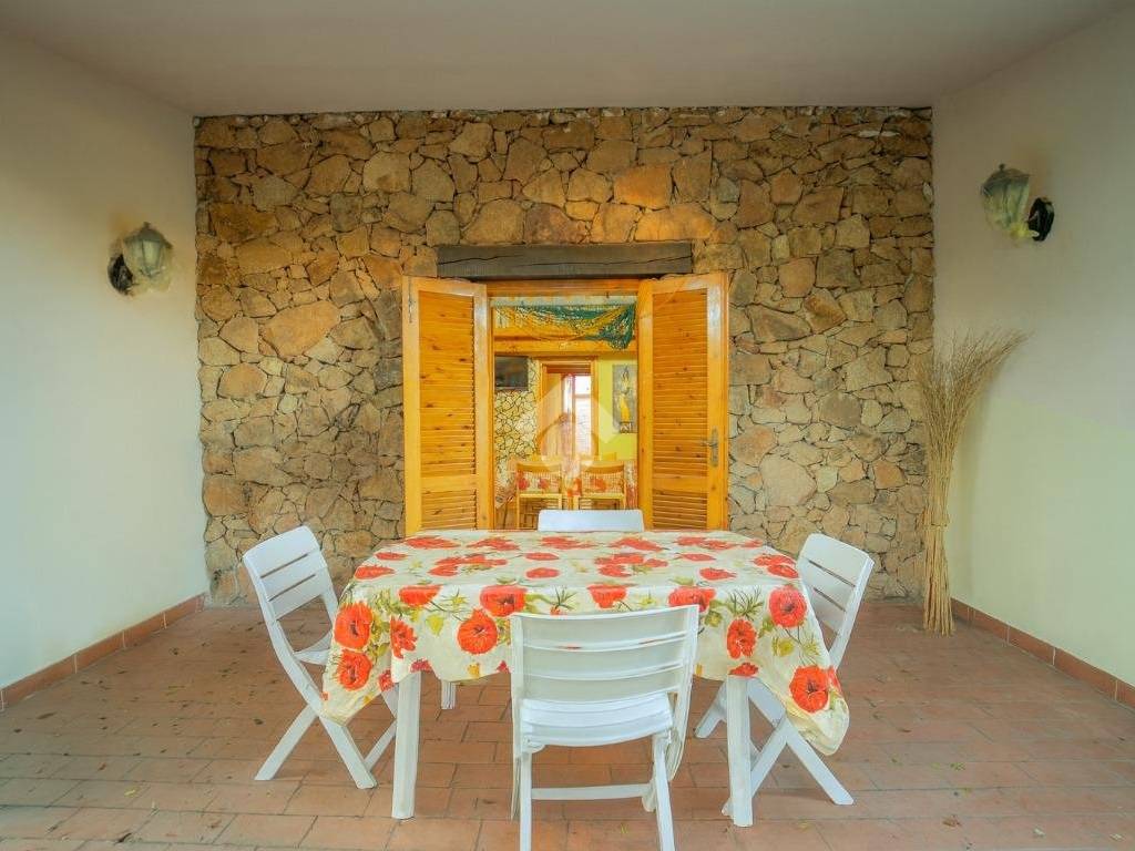 casa indipendente in vendita a San Teodoro(SS) in zona San Teodoro centro