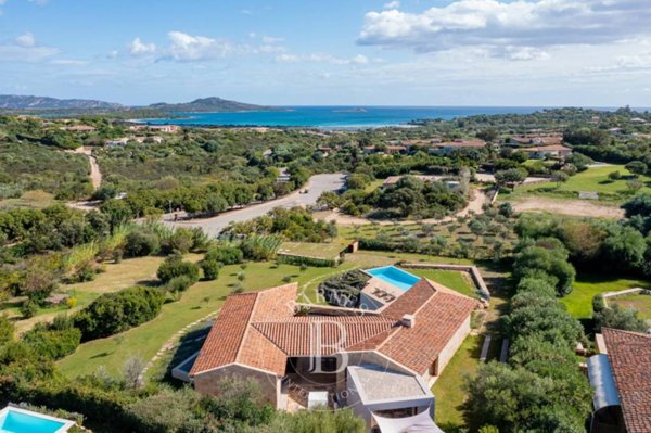 casa indipendente in vendita a San Teodoro(SS)