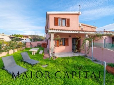 casa indipendente in vendita a San Teodoro(SS) in zona San Teodoro centro